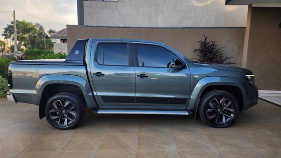 VOLKSWAGEN AMAROK 3.0 V6 TDI DIESEL EXTREME CD 4MOTION AUTOMÁTICO